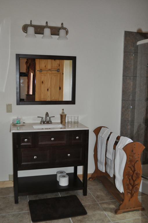 פגוסה ספרינגס Elkwood Manor Bed & Breakfast מראה חיצוני תמונה
